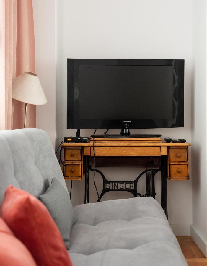 Plac Zbawiciela 3-Bedroom Apartment Warsaw Ngoại thất bức ảnh